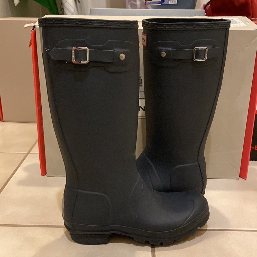 Hunter Kids Boots Navy Blue Size 6 Girls / 5 Boys - Picture 3 of 8